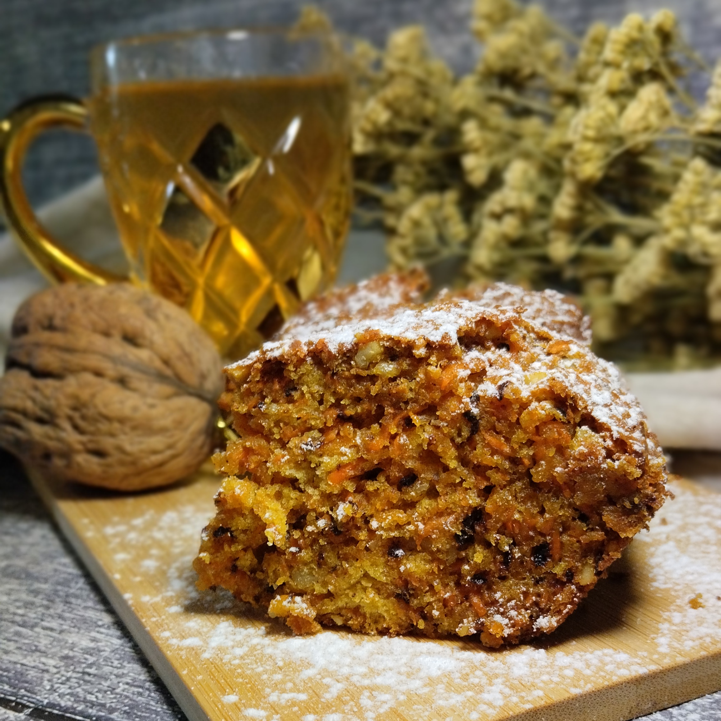 Кекс морковный с грецкими орехами