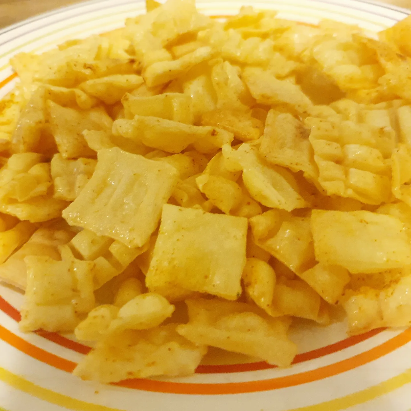 Сырные чипсы