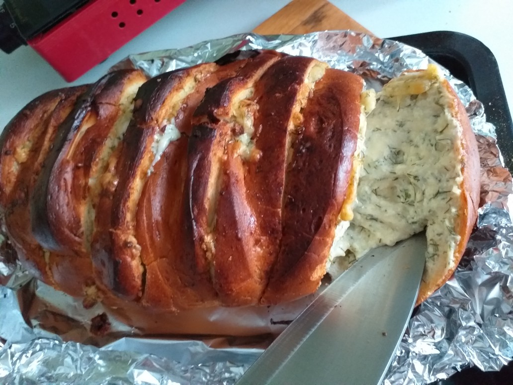 Батон с сырно-чесночной начинкой 🥖🔪🧀
