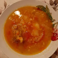 Суп мясной с чечевицей