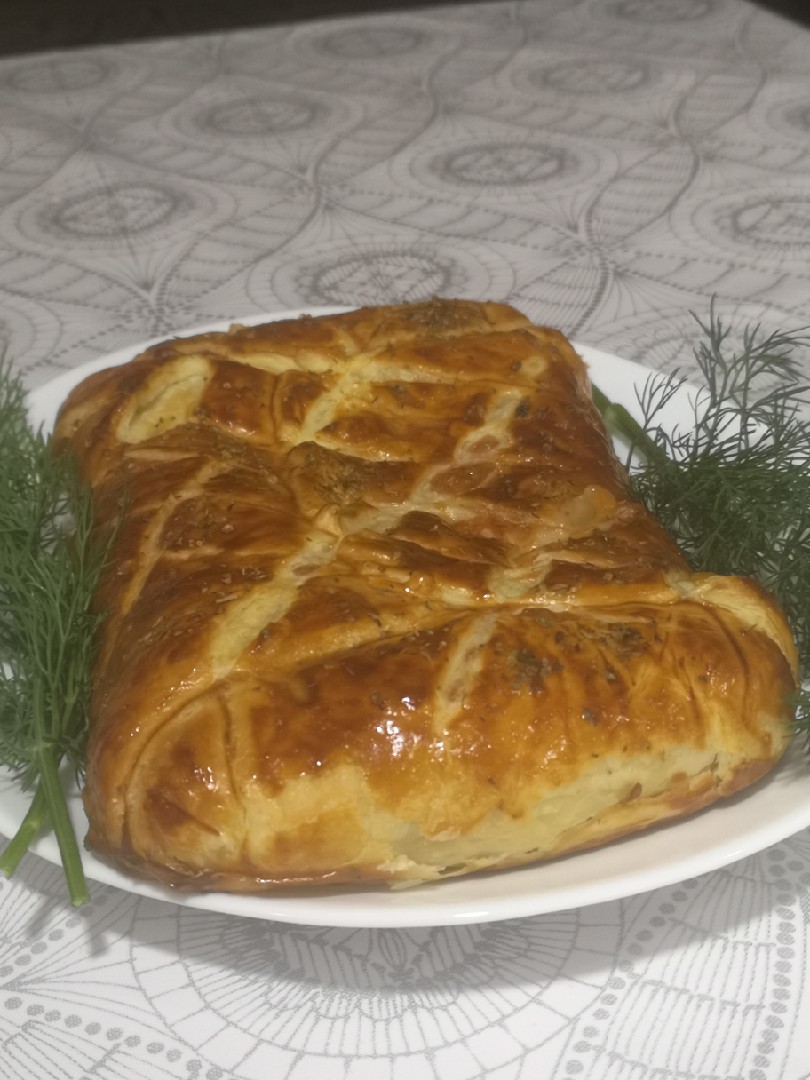 Пирог с грибами и сыром