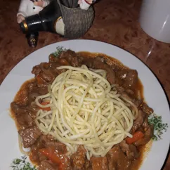 Гуляш 🍝