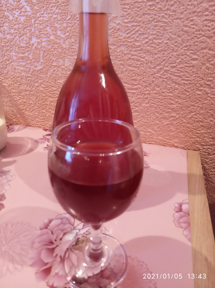 Домашнее вино из забродившего варенья или компота
