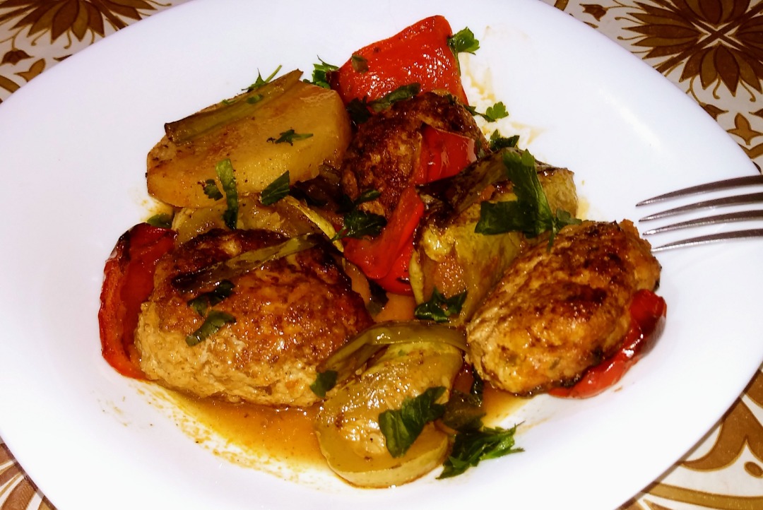 Котлетки по-турецки