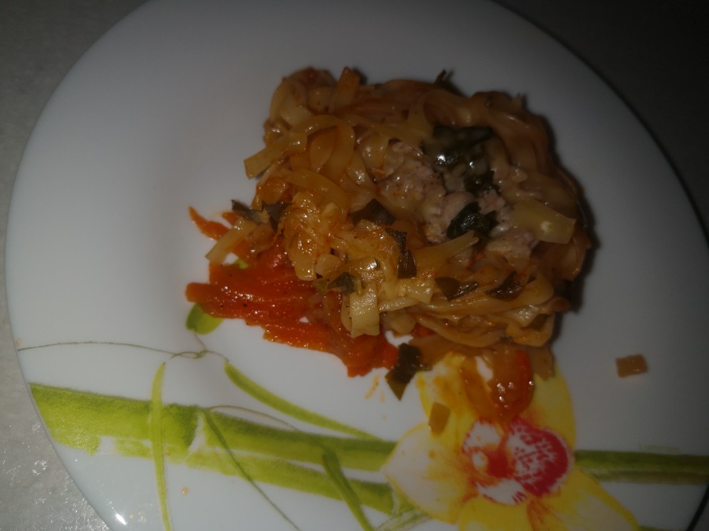 Макаронные «гнезда» с фаршем и сыром