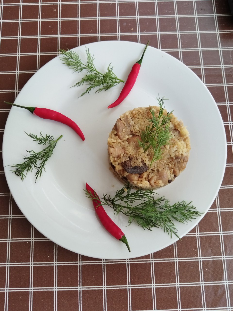 Рубленая курица с кускусом