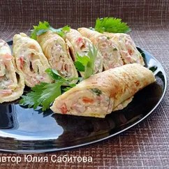 Рулетики из кабачков с ветчиной и творожным сыром