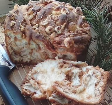 Кранц с варёнкой и фундуком