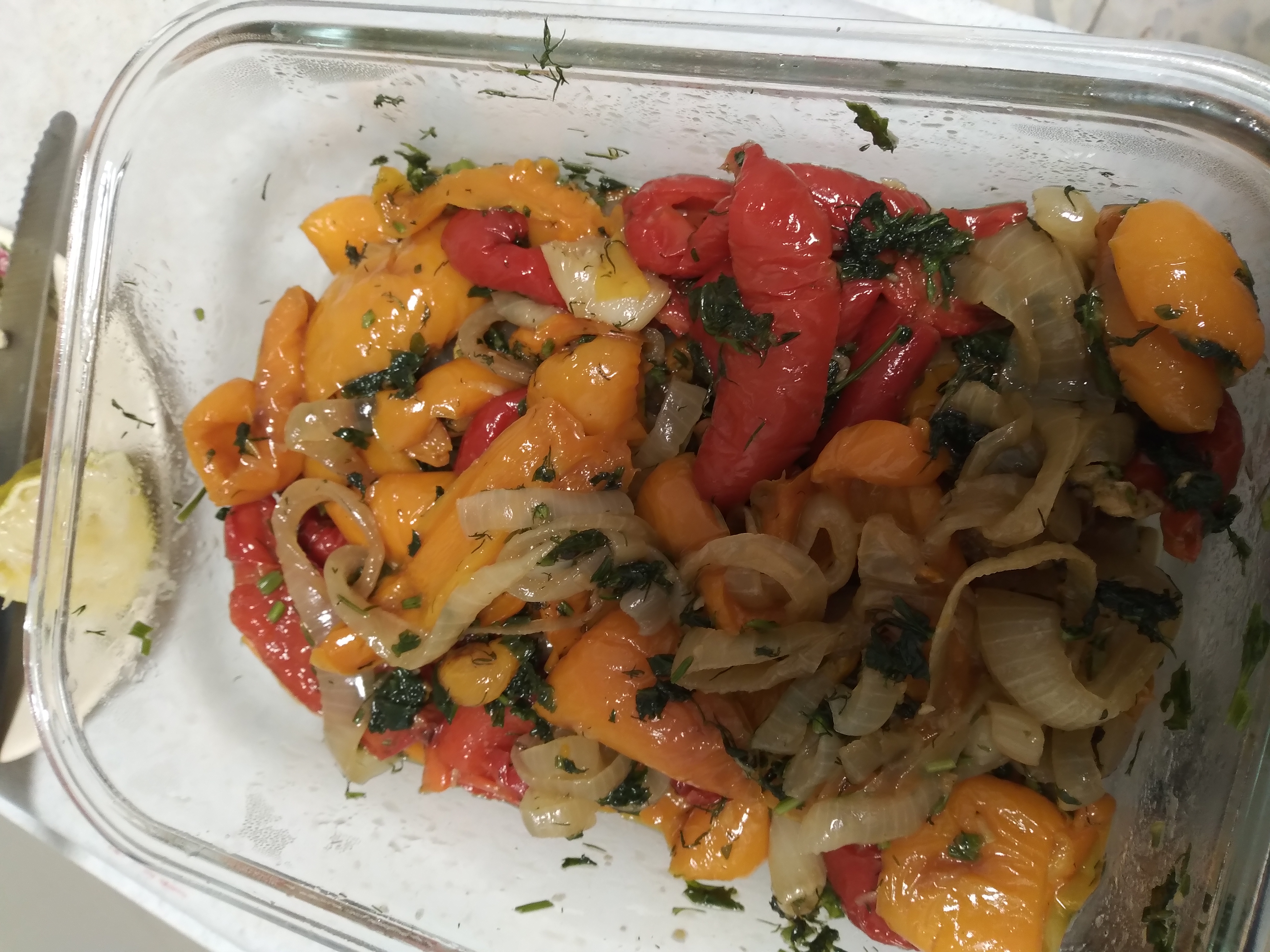 Маринованный болгарский перец с луком