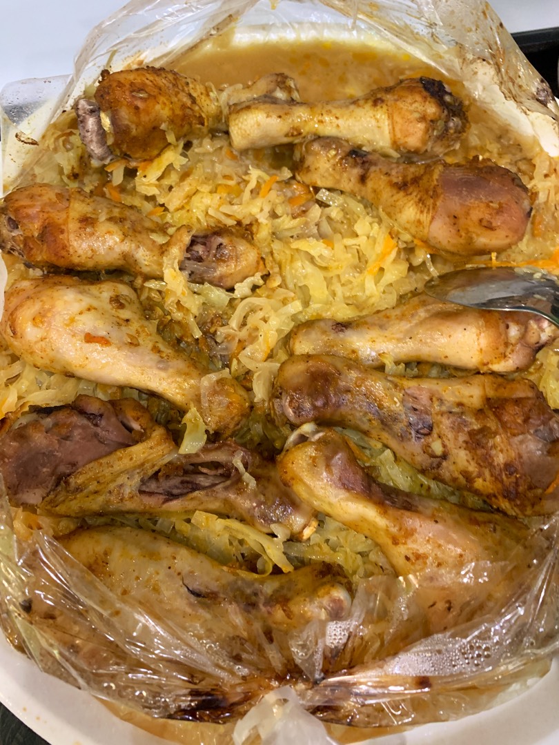 Курица с капустой в рукаве