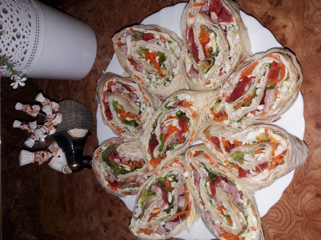 Рулет с овощами и грудкой в лаваше 🌯
