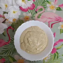 Творожок из зелёной гречки с бананом и манго