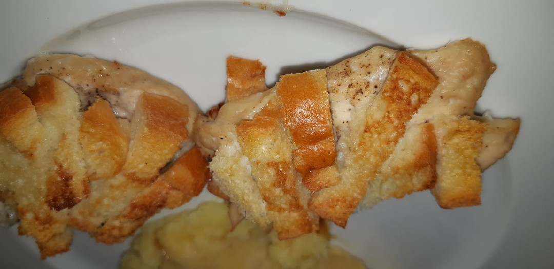 Куриное филе в сухарях
