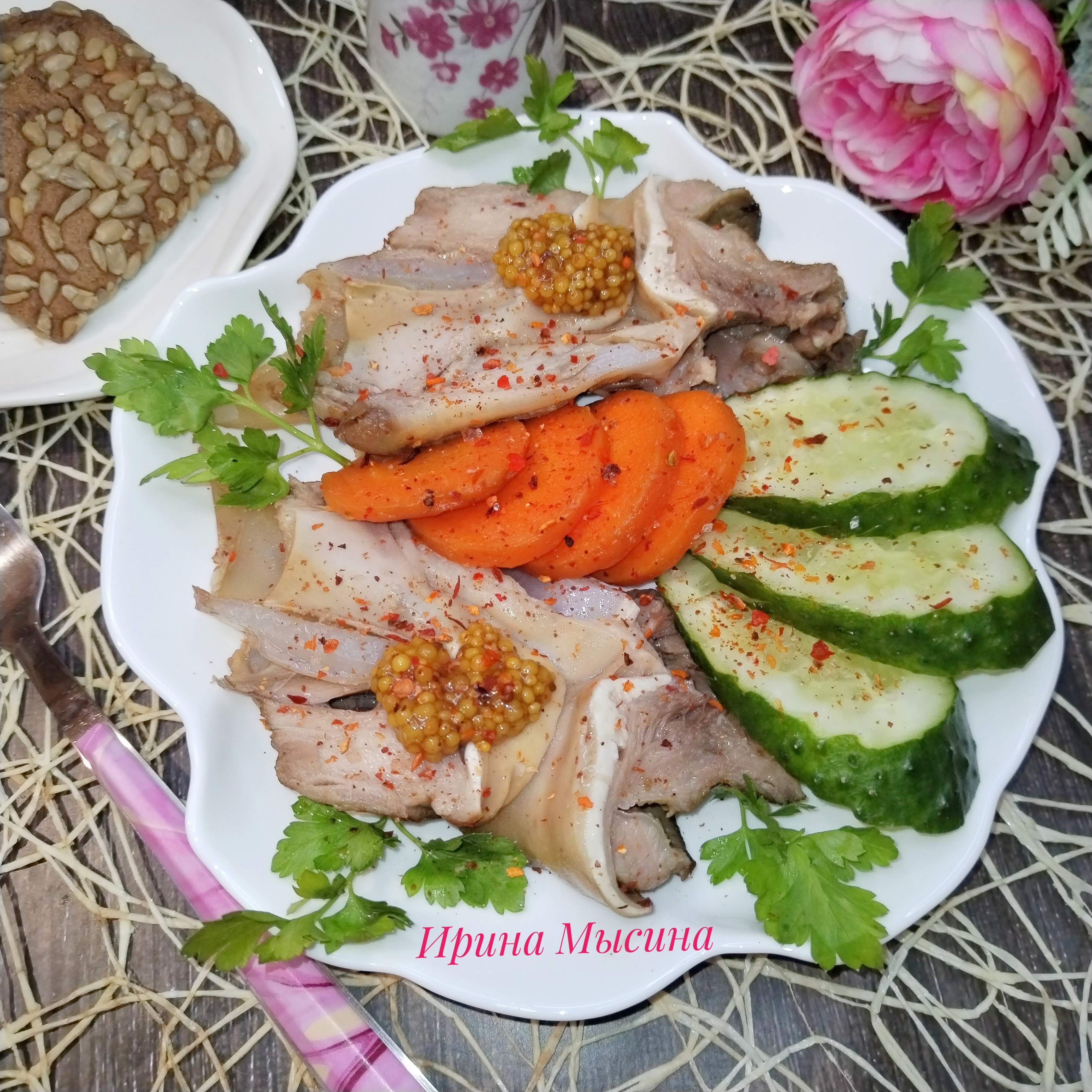 Свиные калтыки варёные 