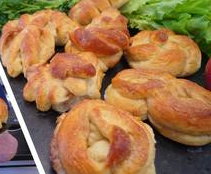Булочки с сахаром и корицей