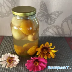 Ассорти сливы с нектаринами в сладком сиропе
