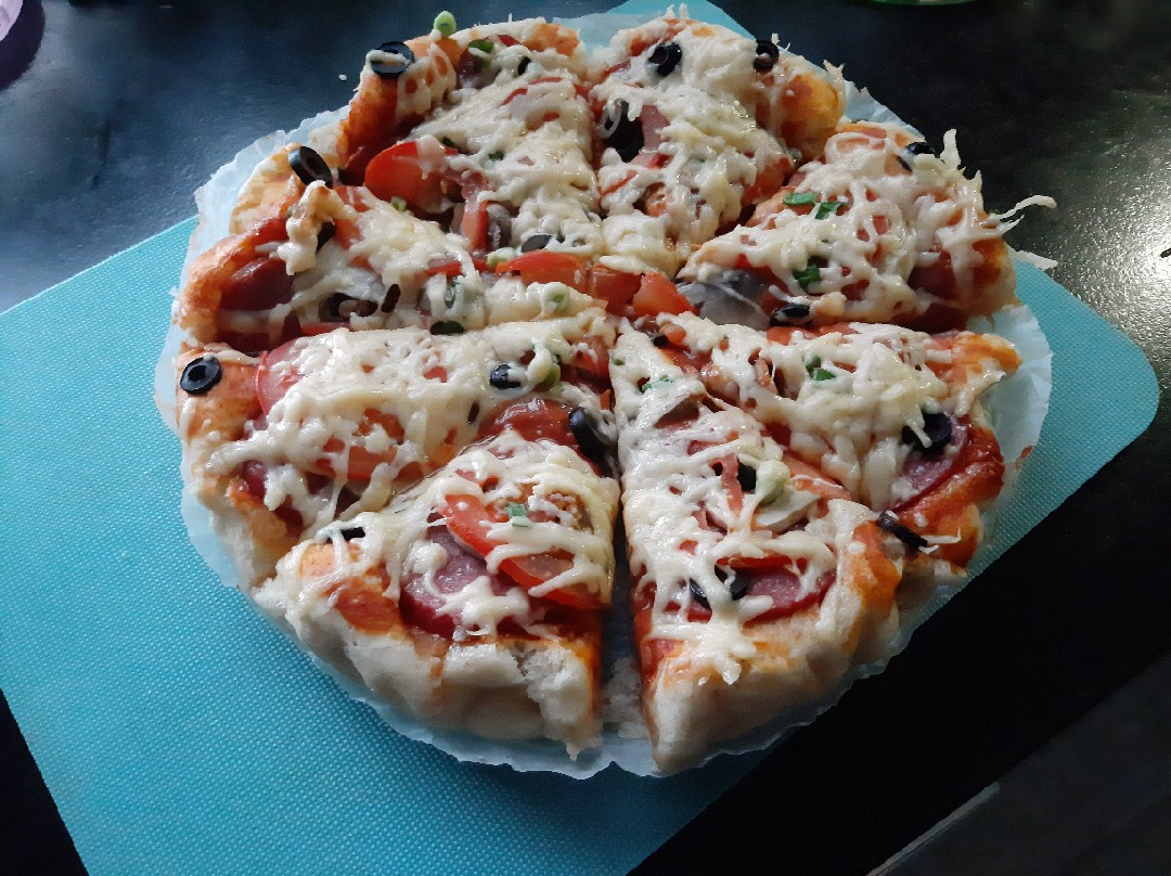 Пицца на сырном тесте
