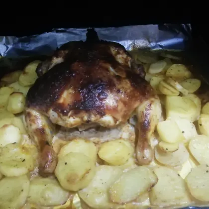 Курица в картошке
