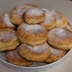 Пончики с варёной сгущёнкой