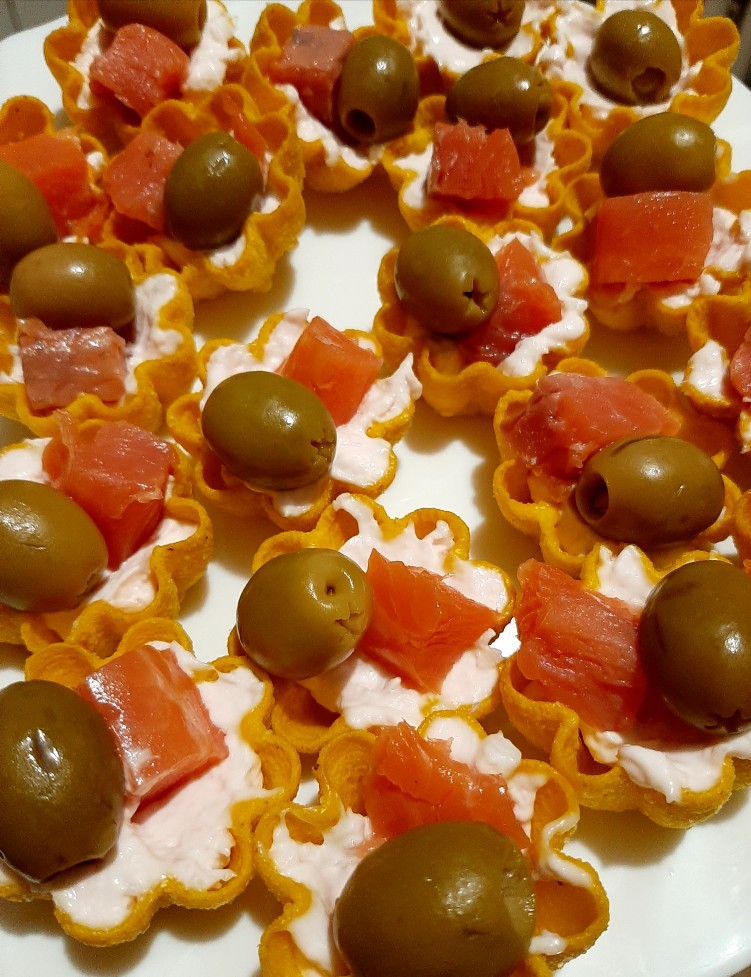 "Тарталетки со сливочной пастой из морепродуктов"