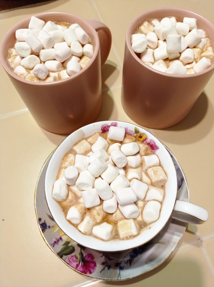 Какао напиток и горячий шоколад
