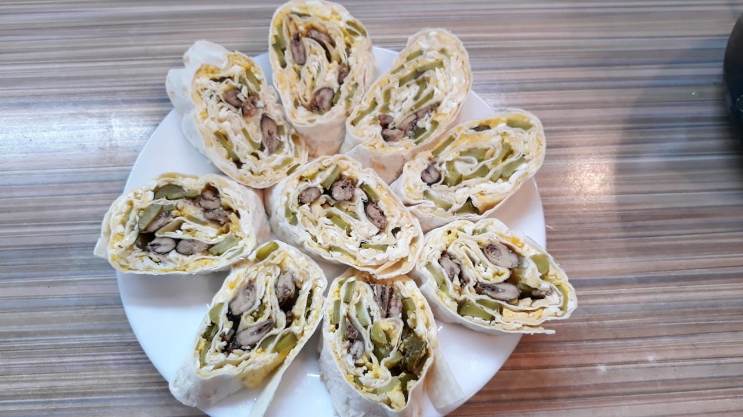 Рулет из лаваша (закуска)