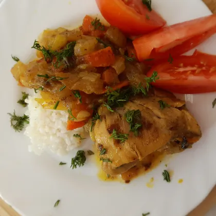 Рис с овощами и курицей карри