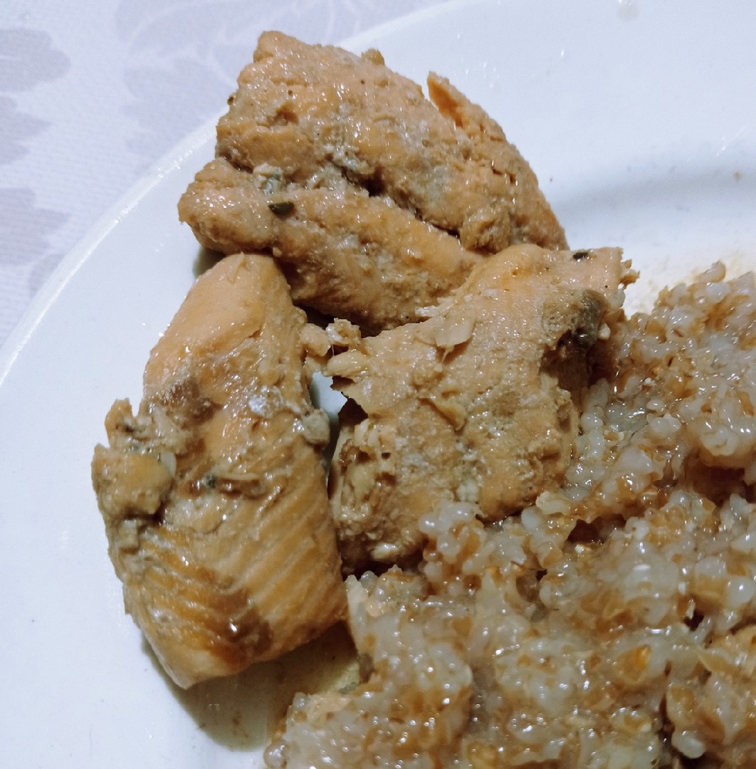 Горбуша тушёная на сковороде — пошаговый рецепт с фото