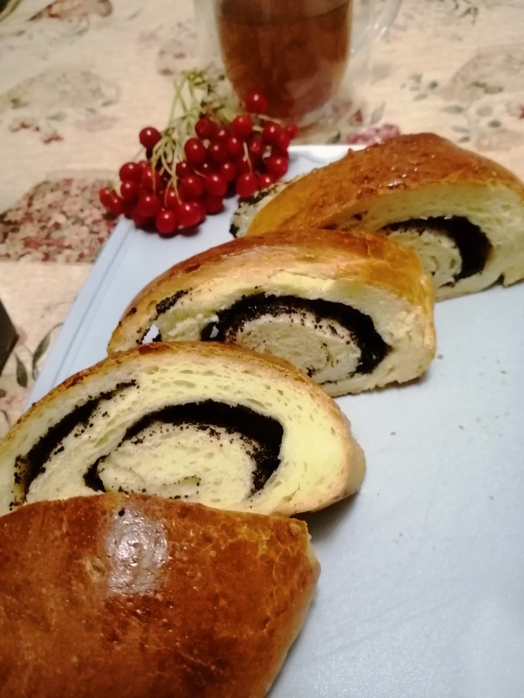 Маковый рулет