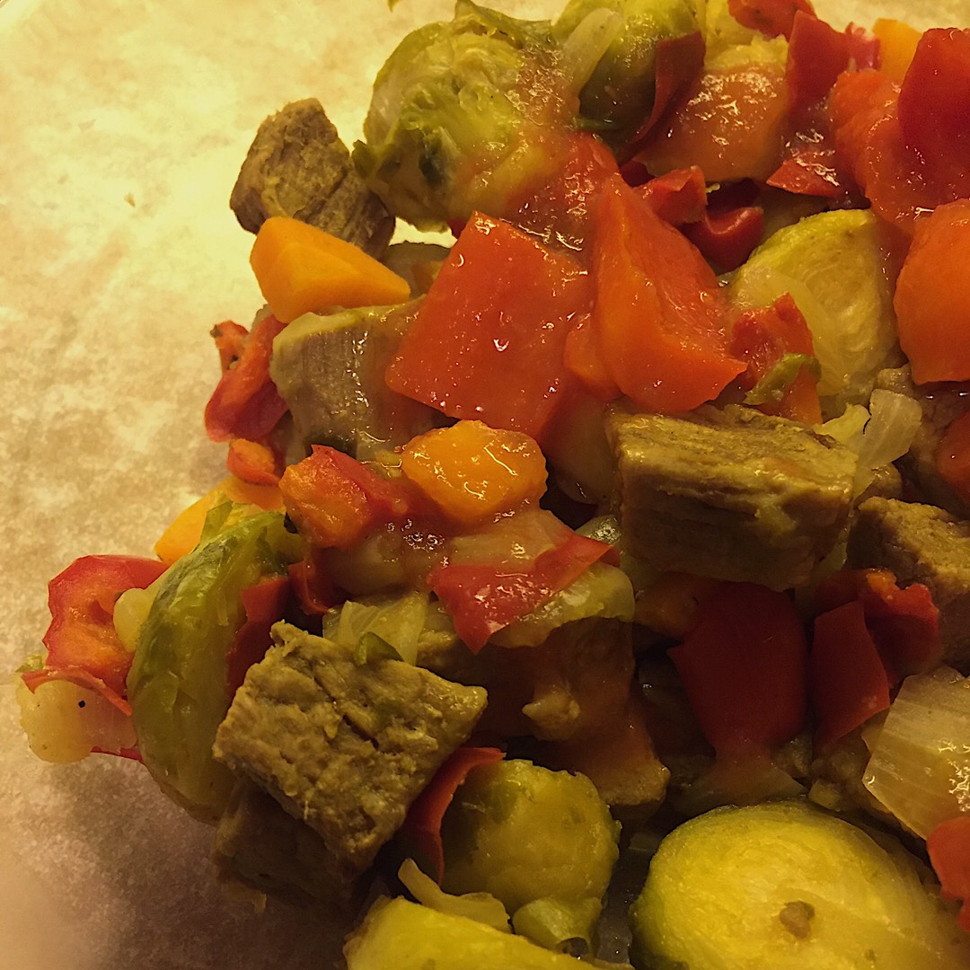 Брюссельская капуста с говядиной