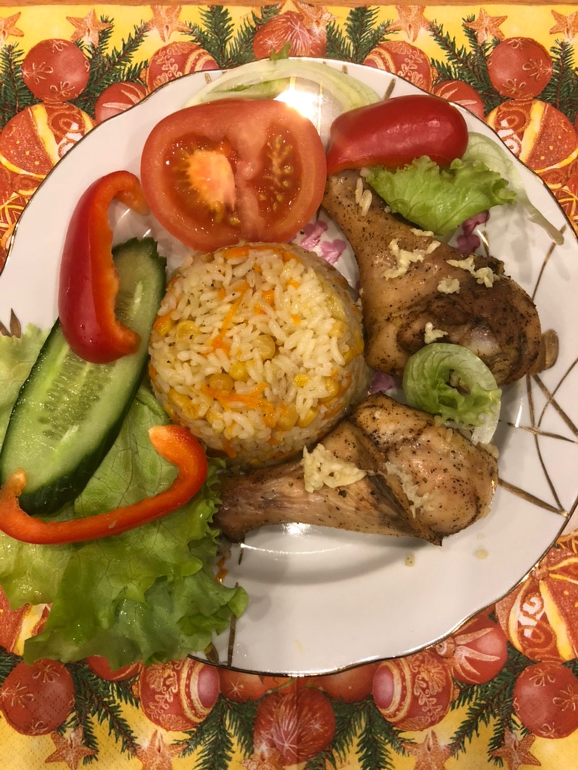 Куриные ножки запечённые с ярким рисом