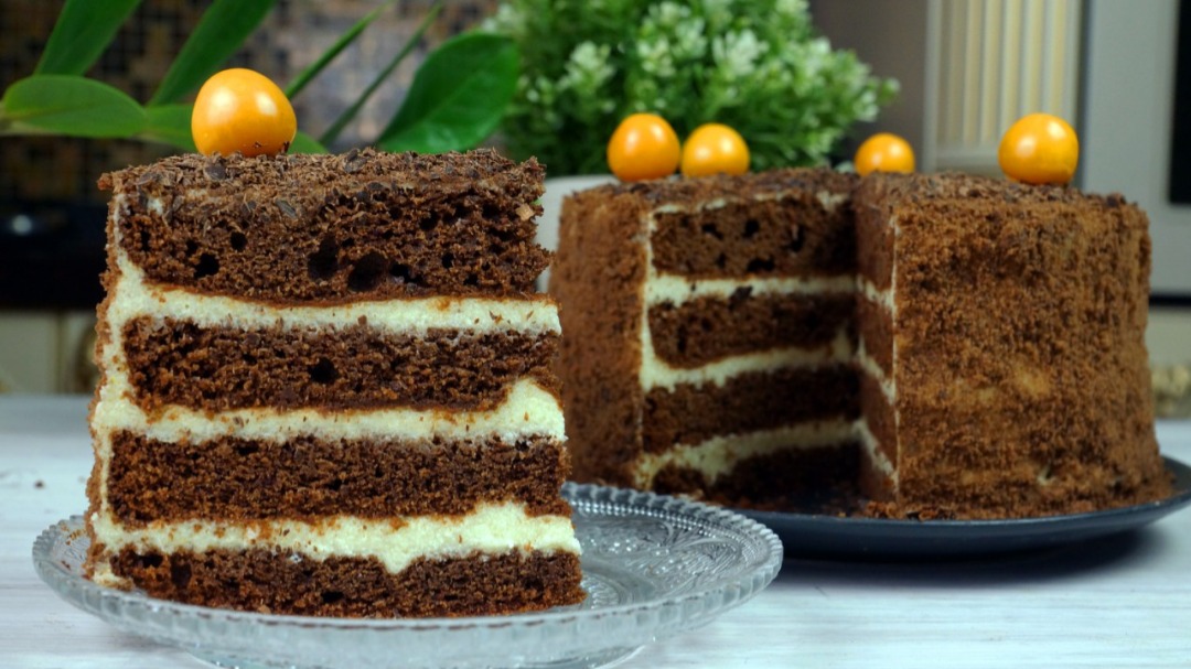Шоколадный торт с кремом чиз и вишней — рецепт с фото пошагово