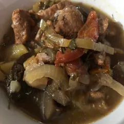 Кчуч — баранина с овощами (Armenian Lamb and vegetables in a clay pot – Kchuch)