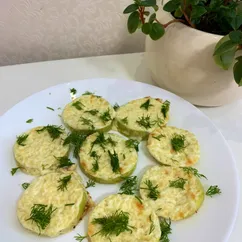 Кабачки с сыром и чесноком в духовке