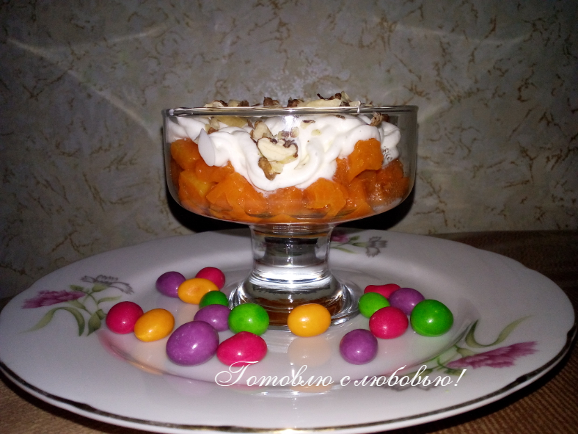 Десерт из тыквы со взбитыми сливками🍦