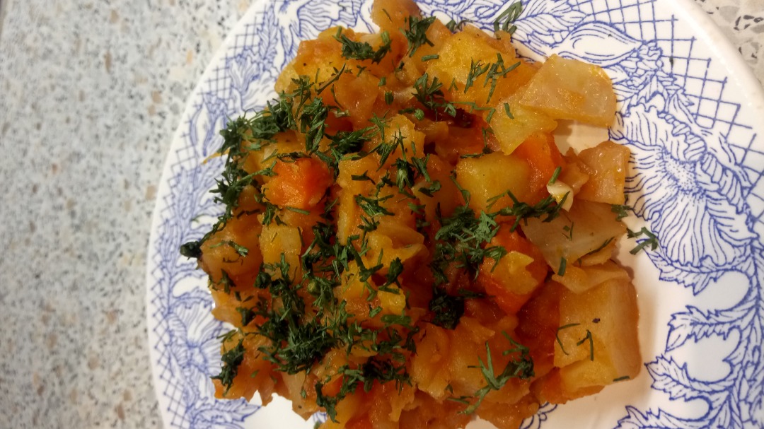Овощное рагу с капустой и картошкой: рецепт с мясом и шаги приготовления