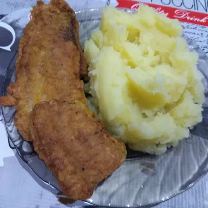 Ужин 😊 Жареная тилапия на сковородке и картофельное пюре!