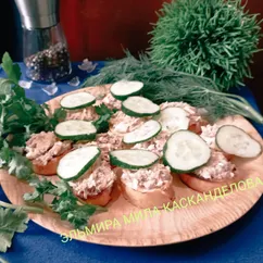 Бутерброды с тунцом и яйцом