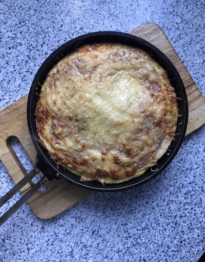 Пирог с ветчиной и сыром