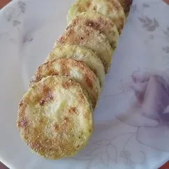 Кабачки в кукурузной муке😋