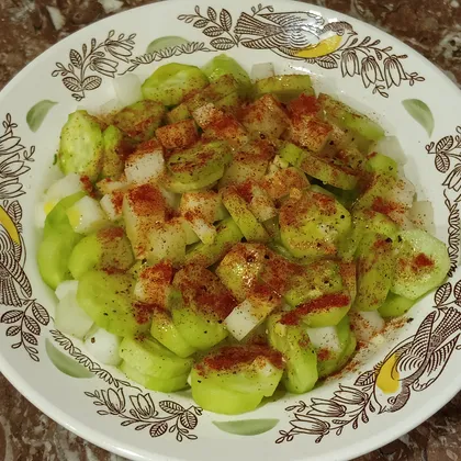 Салат с дыней и дайконом