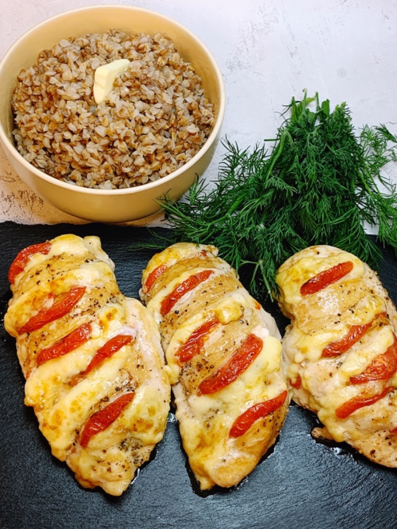 Запечённые куриные грудки