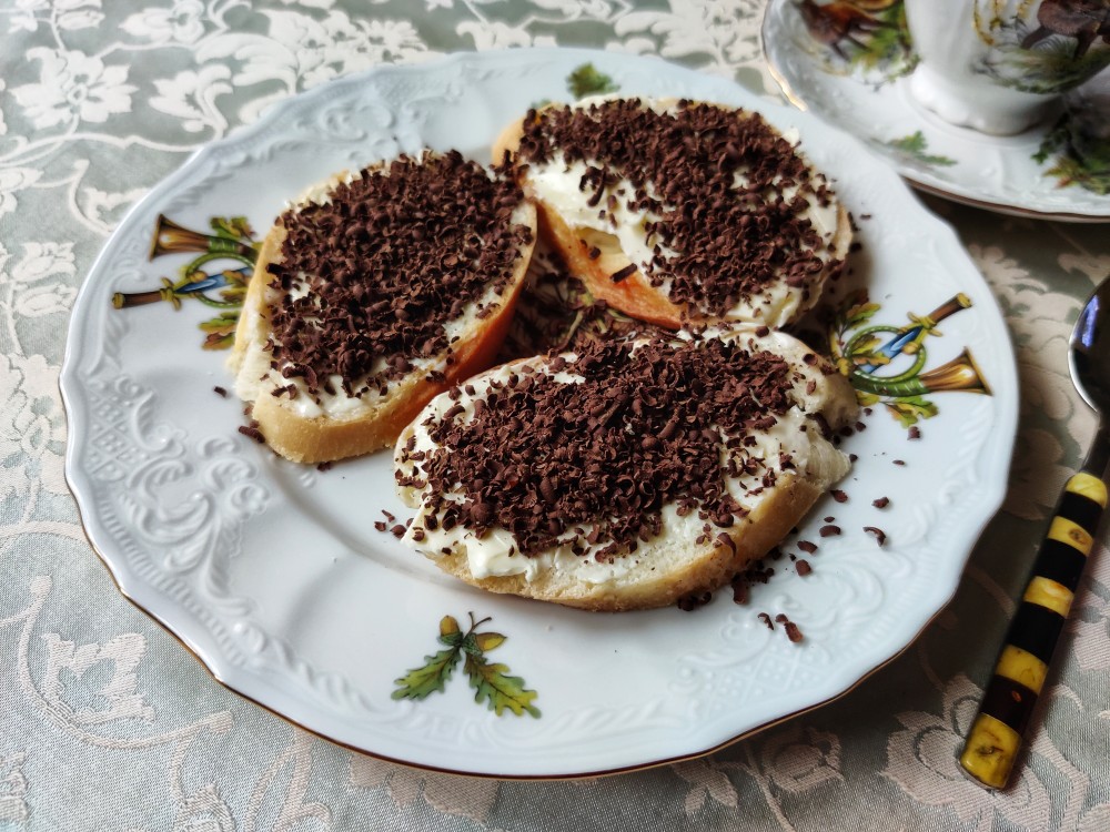 Бутерброд с шоколадом (бабушкин рецепт)