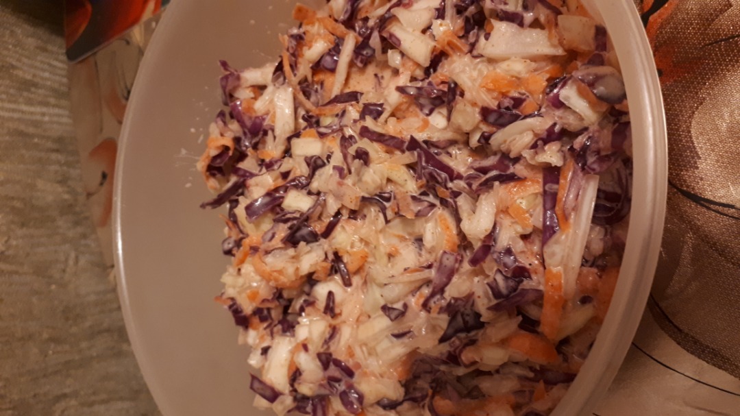 Салат Коул Слоу