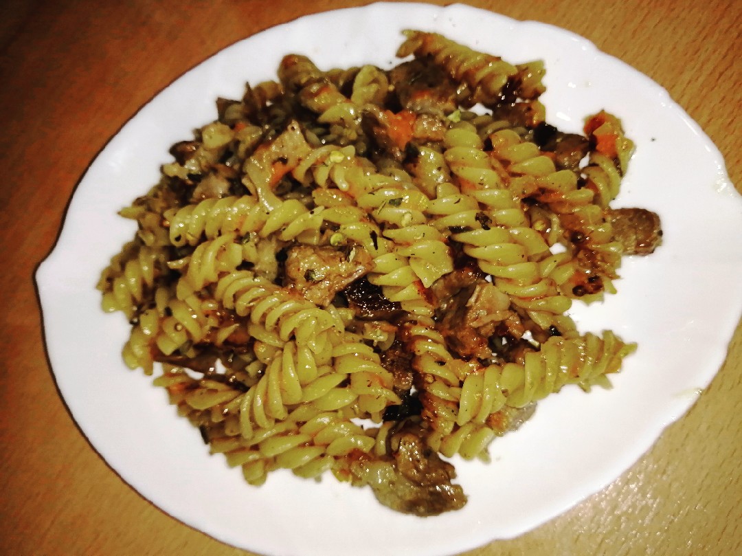 Макароны с мясом