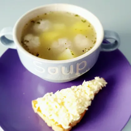 Картофельный суп с острыми тостами