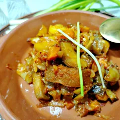 Рагу с картофелем и баклажанами
