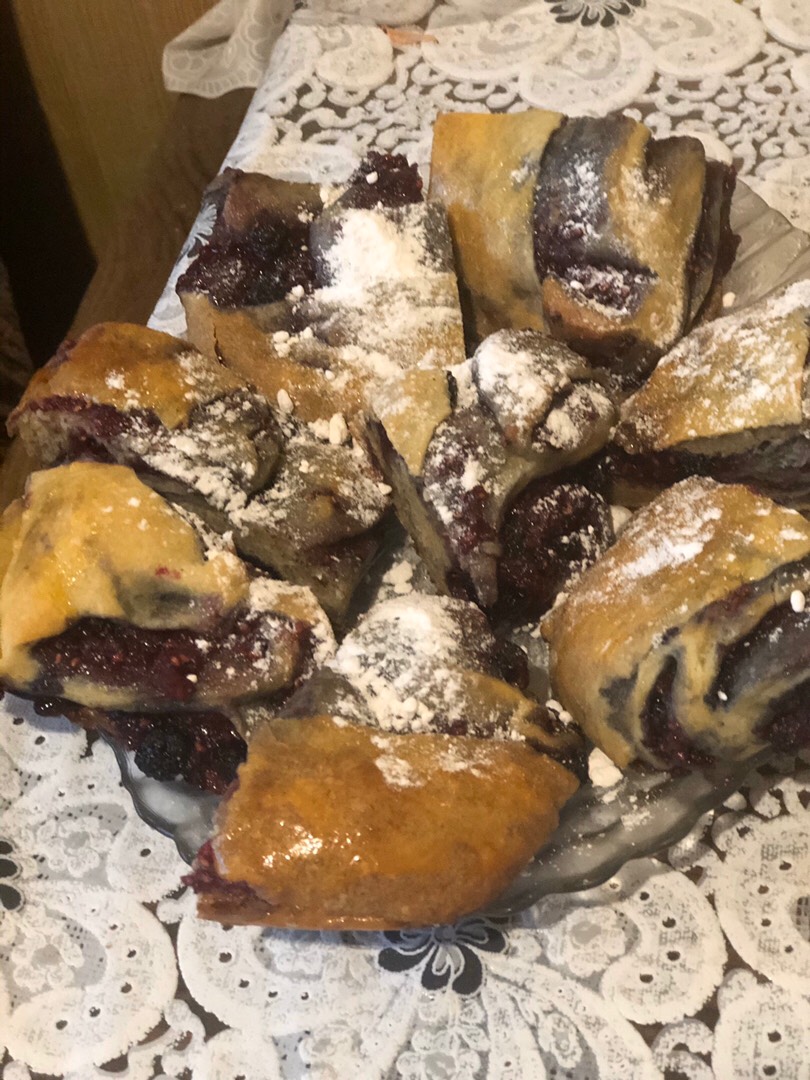 Выпечка с малиной