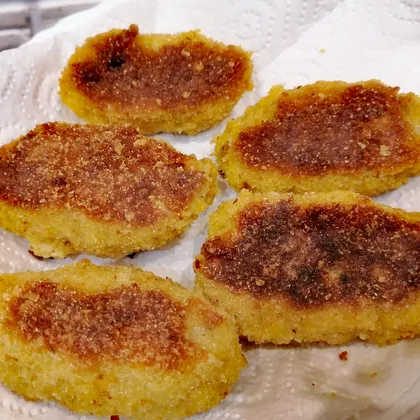 Рыбные котлетки с плавленым сыром
