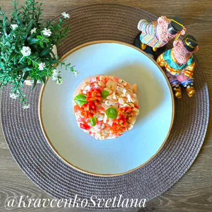 Салат с фасолью и крабовыми палочками